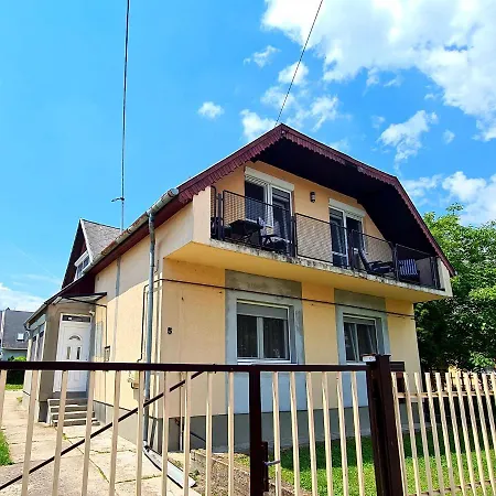 Nap-hold Lägenhet *